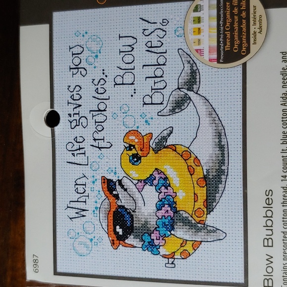 Dimensions X-Stitch Blow Bubbles - Picture 2 of 3